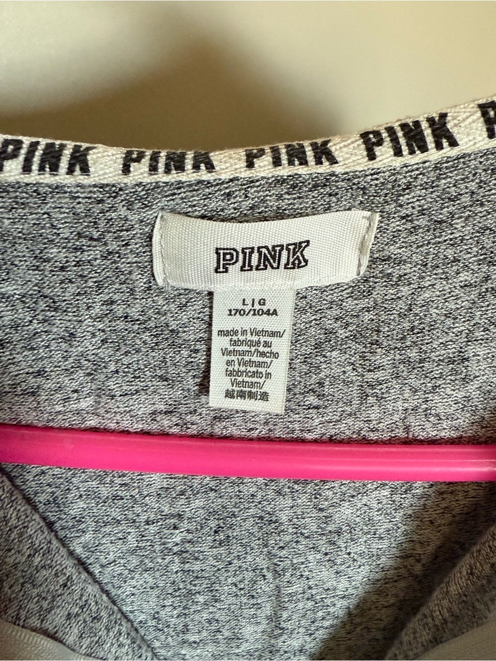 Vs pink zip up jacket, large - Picture 3 of 3